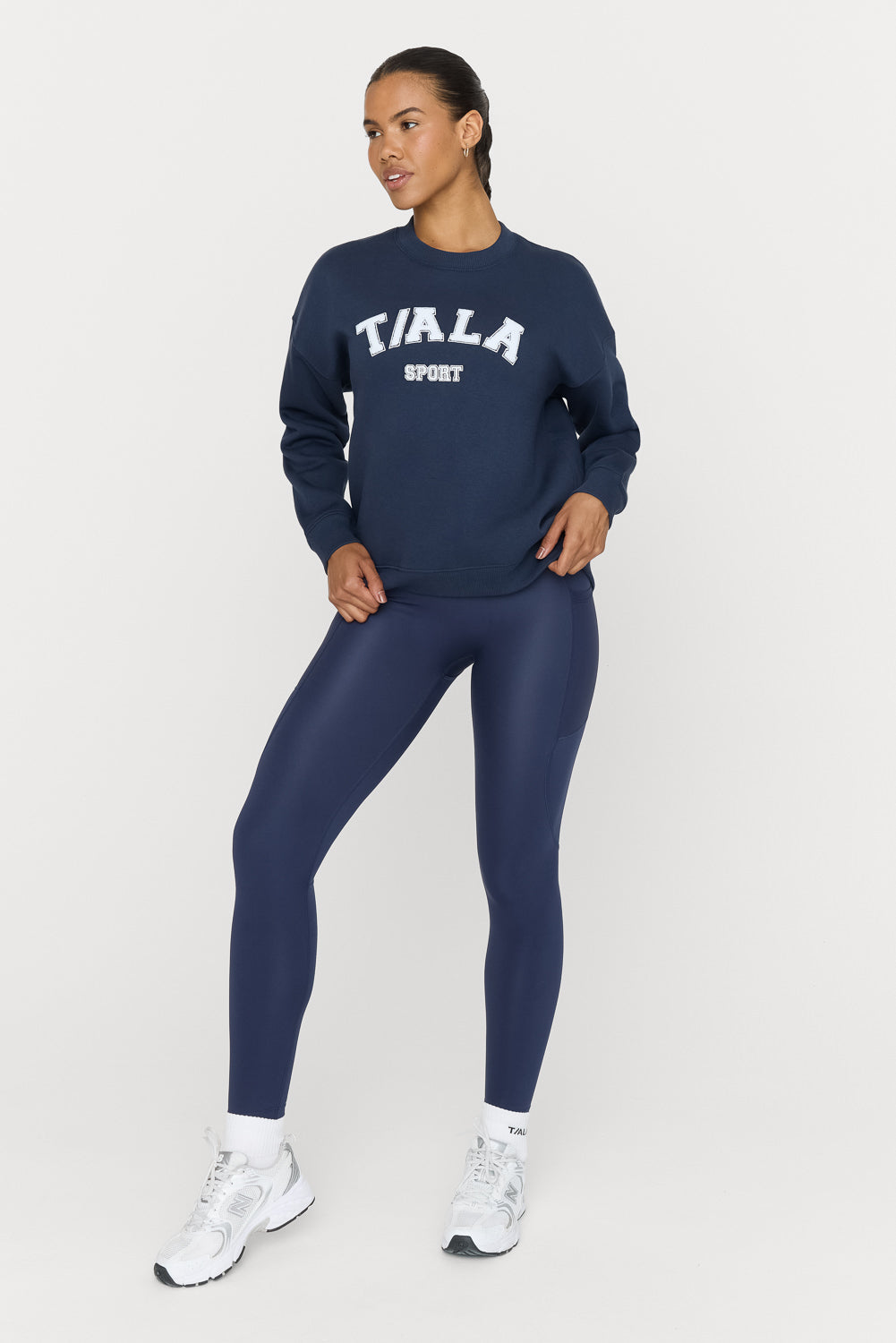 Oversized Club Sweatshirt - Navy