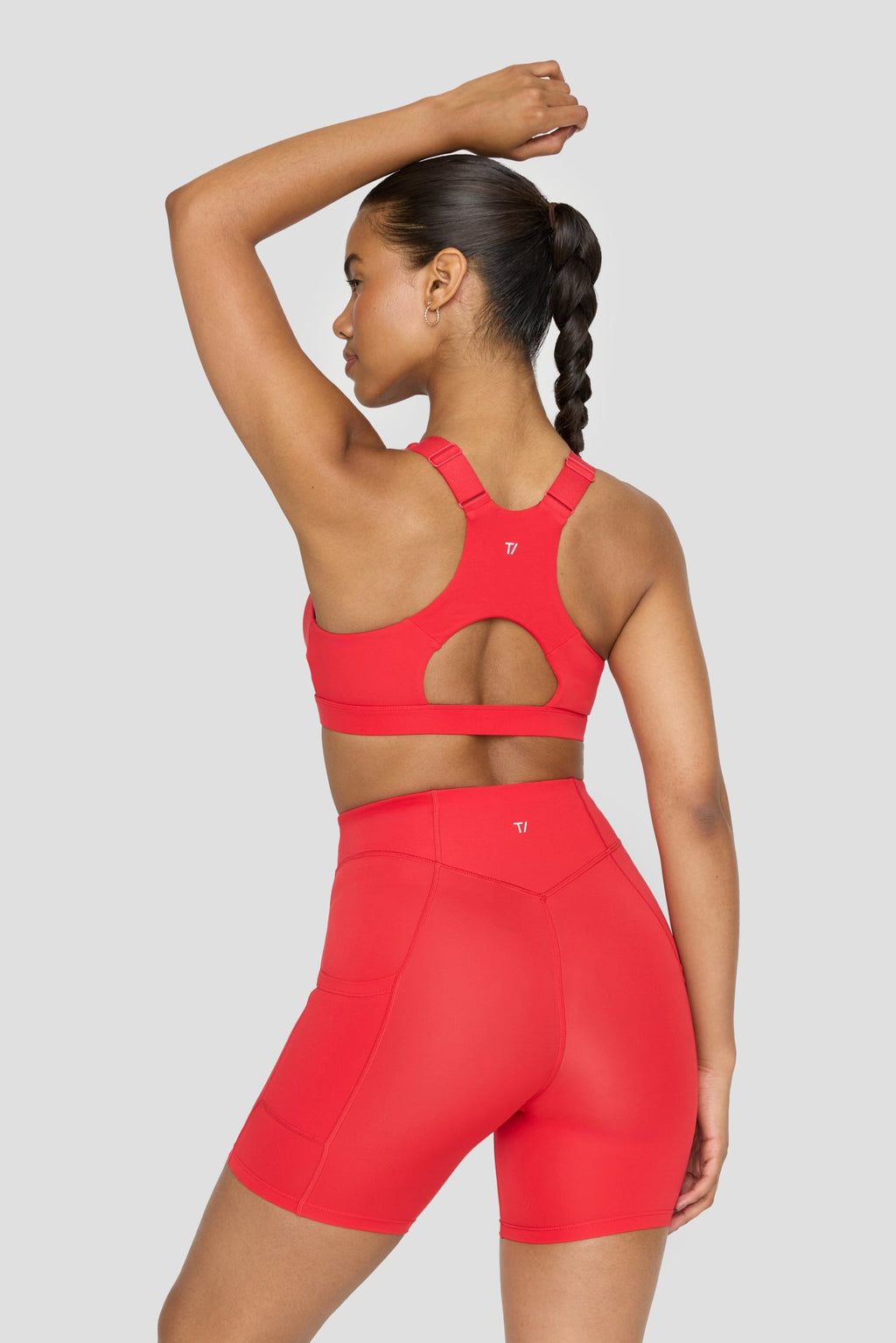 FormTech High Waisted Side Pocket Running Shorts - Chilli Red