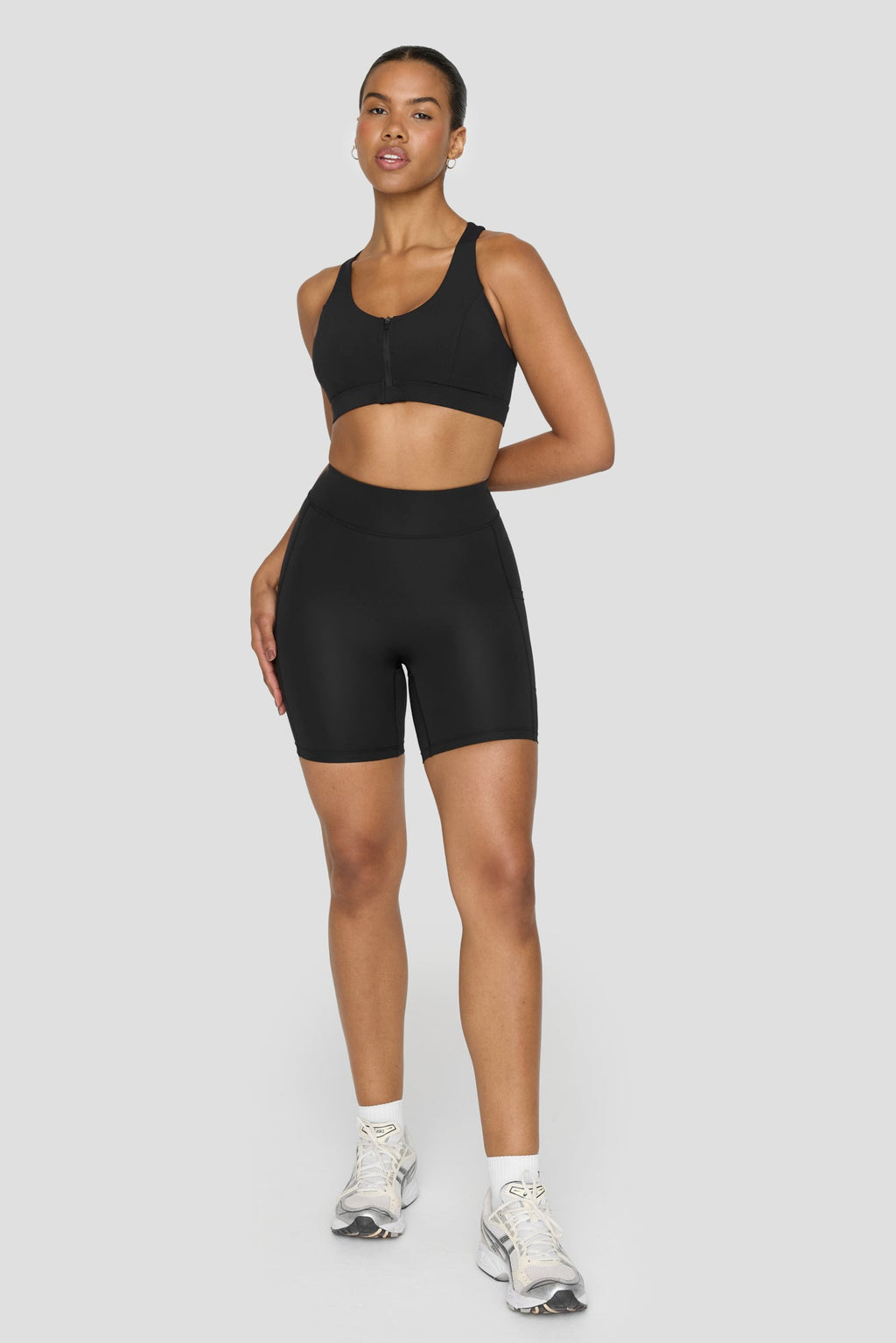 FormTech Zip Front Open Back Sports Bra - Black