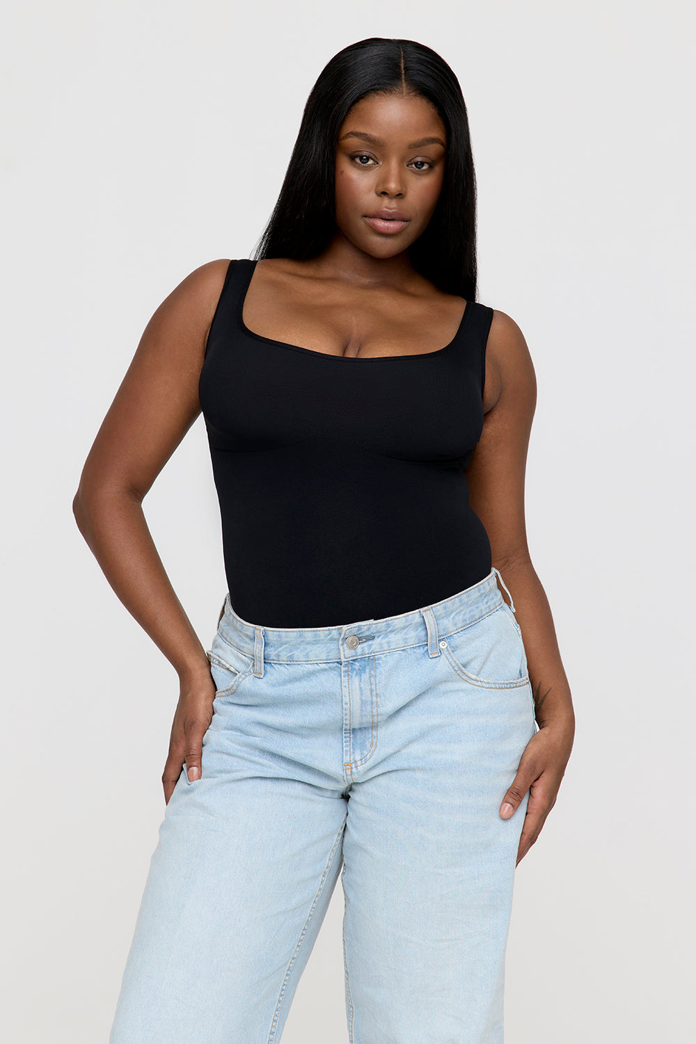 365 Contour Strappy Shaping Bodysuit - Shadow Black