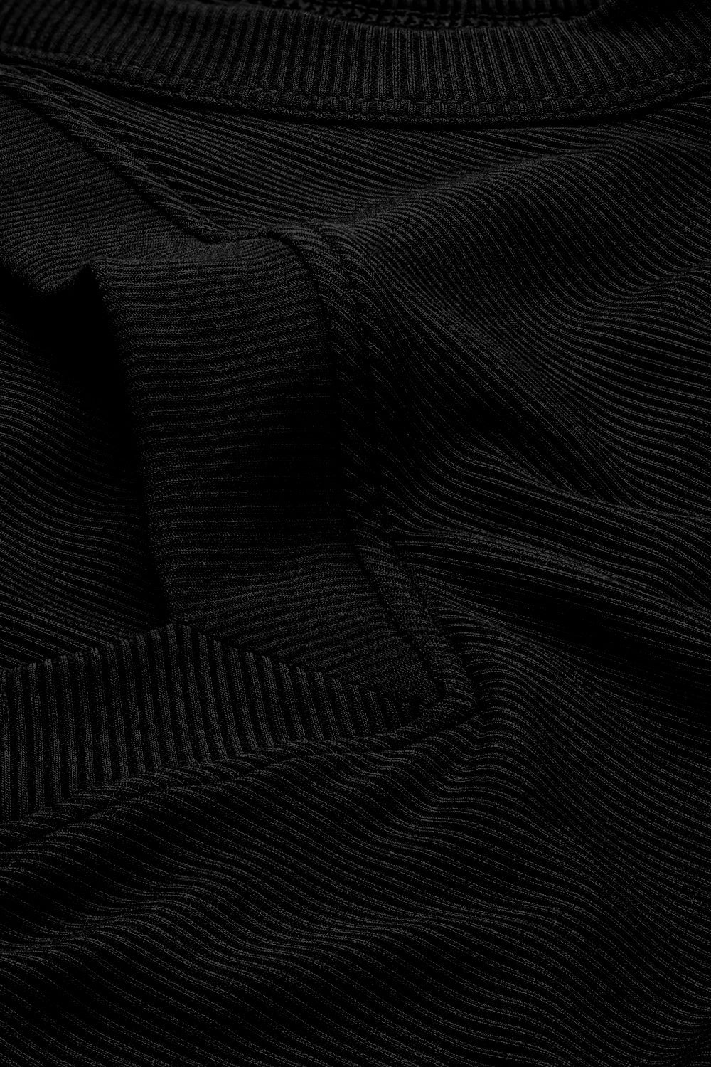 365 Sculpting Lounge Reversible Tank - Shadow Black