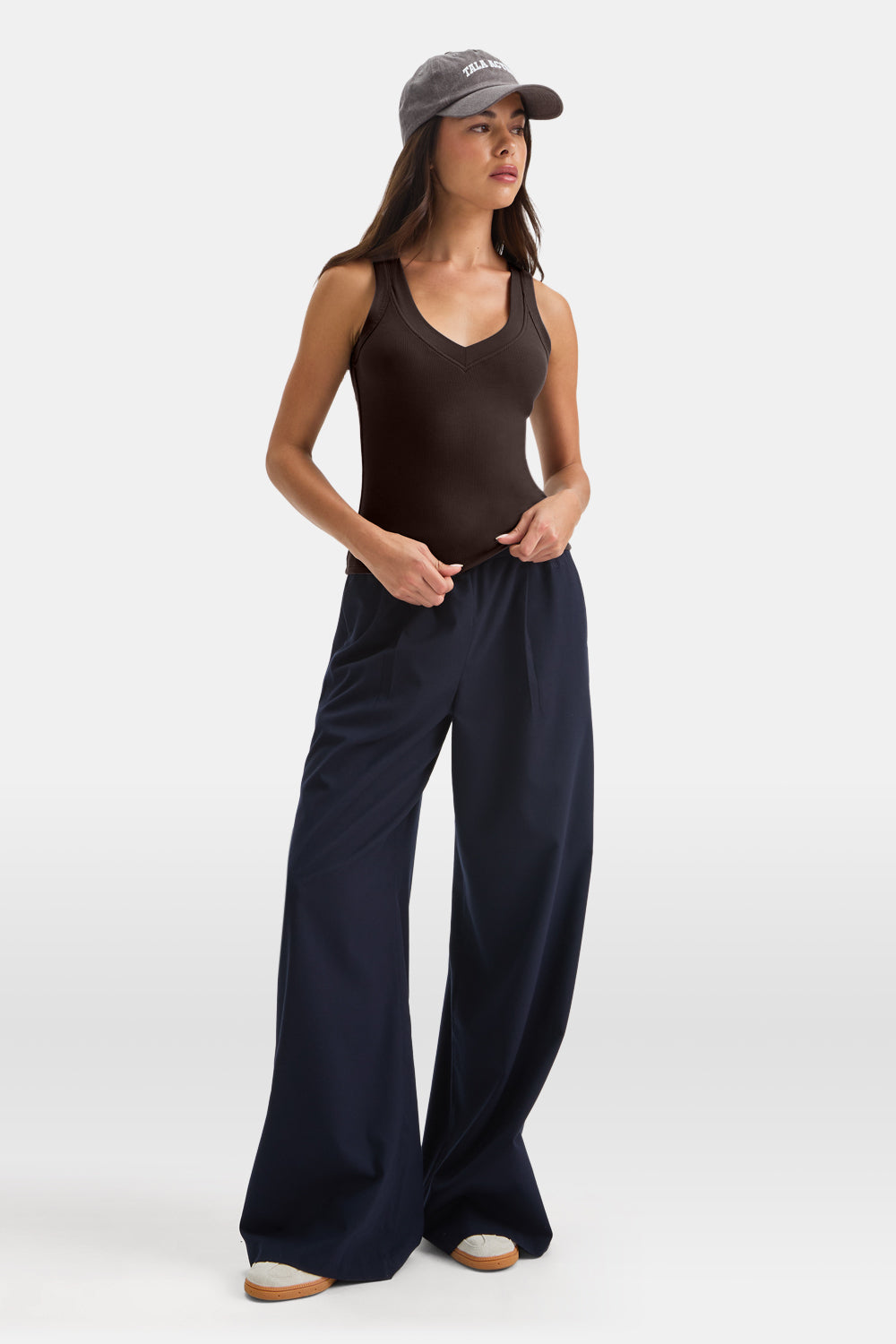 365 Sculpting Lounge Reversible Tank - Espresso