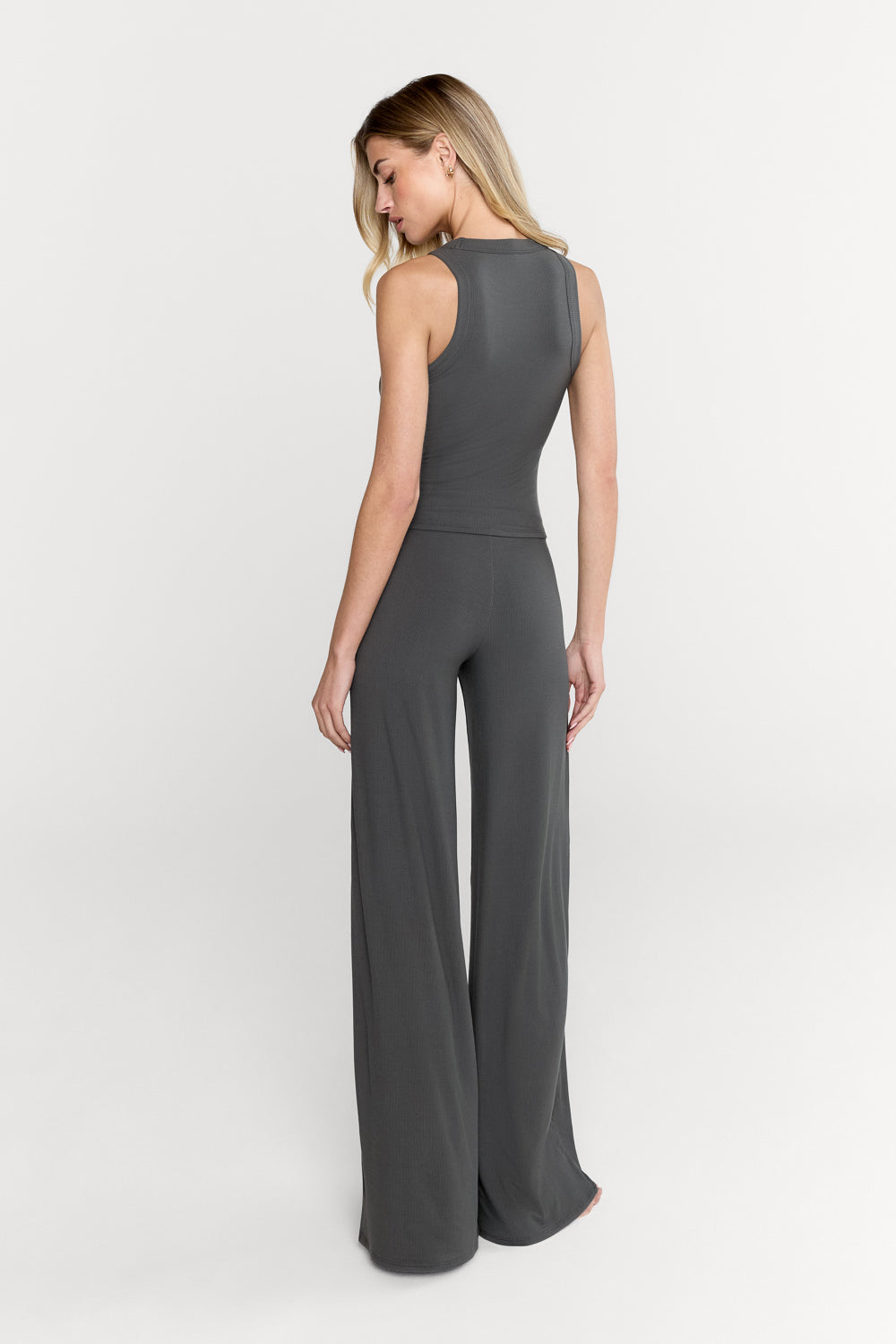 365 Sculpting Lounge Racer Tank - Dark Olive