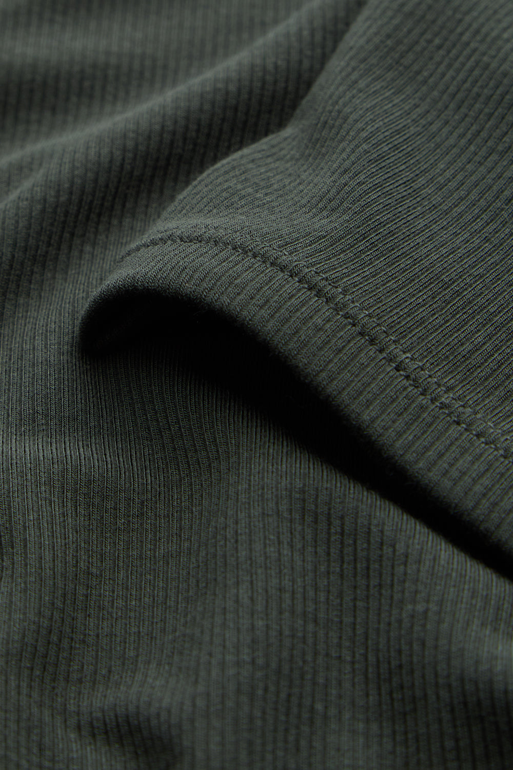 365 Sculpting Lounge T-Shirt - Dark Moss