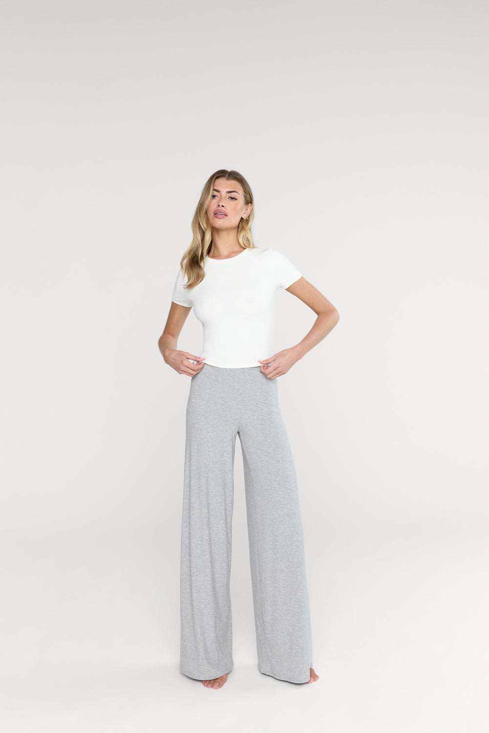 365 Sculpting Lounge Short Sleeve T-Shirt - Coconut Milk