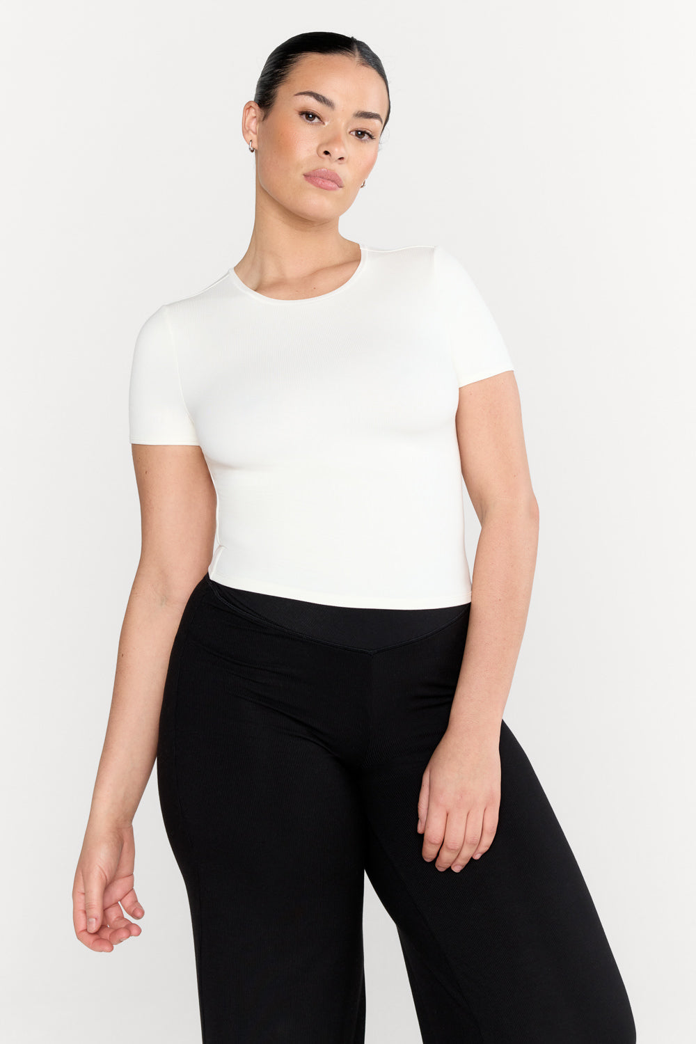 365 Sculpting Lounge Short Sleeve T-Shirt - Coconut Milk