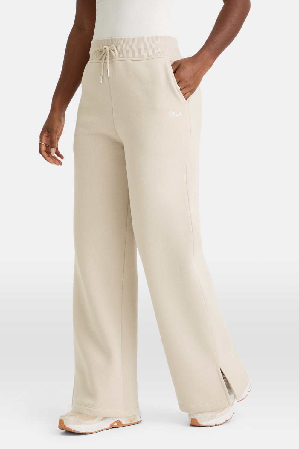 Wide Leg Club Logo Jogger - Chai