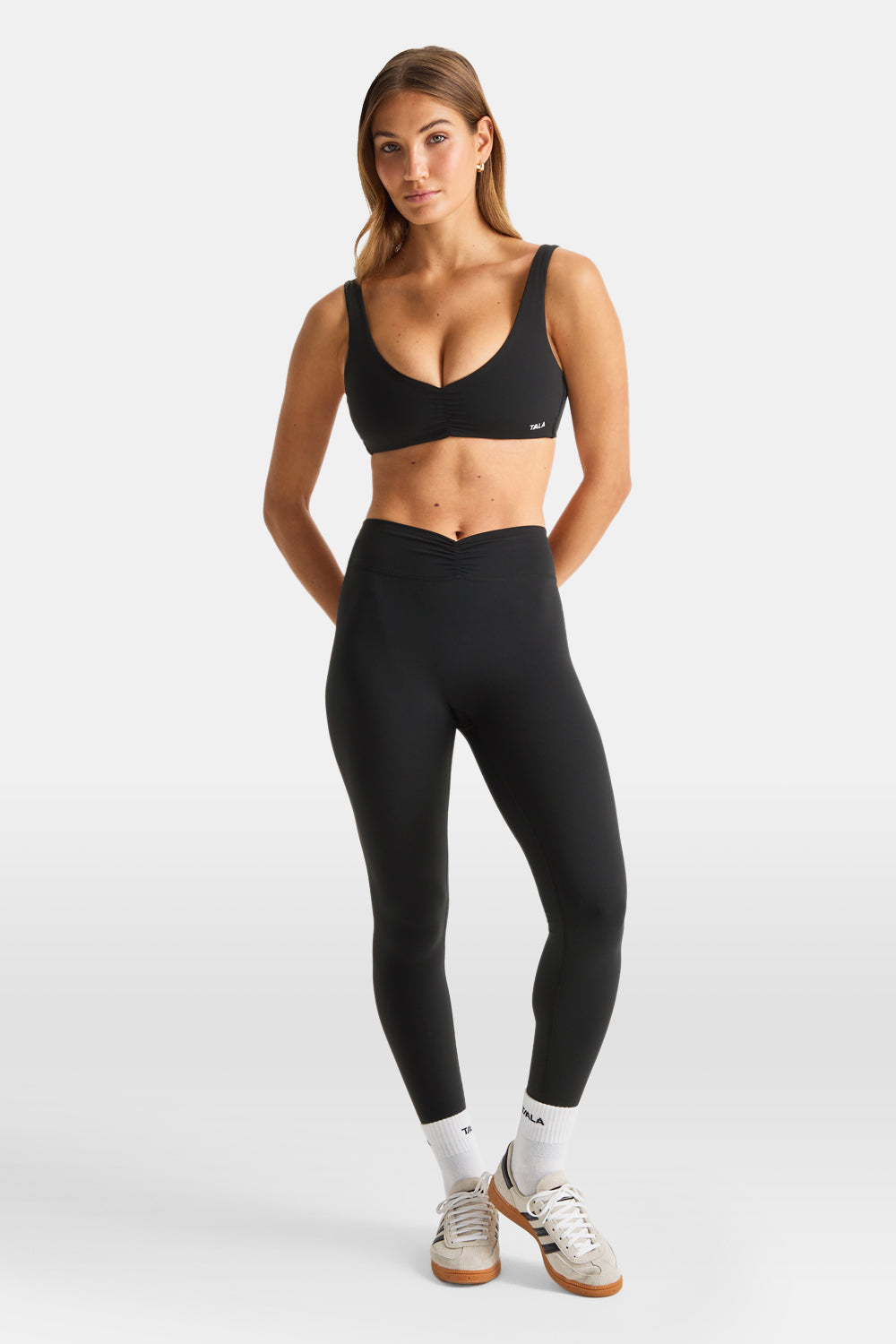 DayFlex Ruched Front Sports Bra - Shadow Black