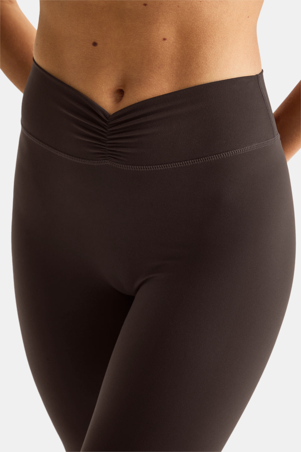 DayFlex Ruched Waist No Front Seam Legging - Americano