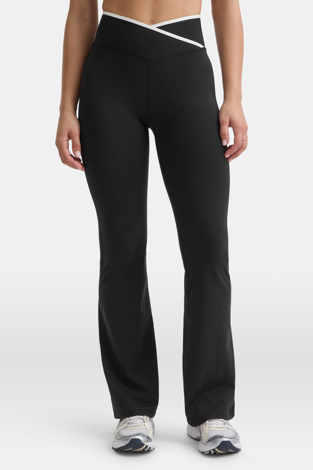 DayFlex Wrap Flared Yoga Pant - Shadow Black & Ivory