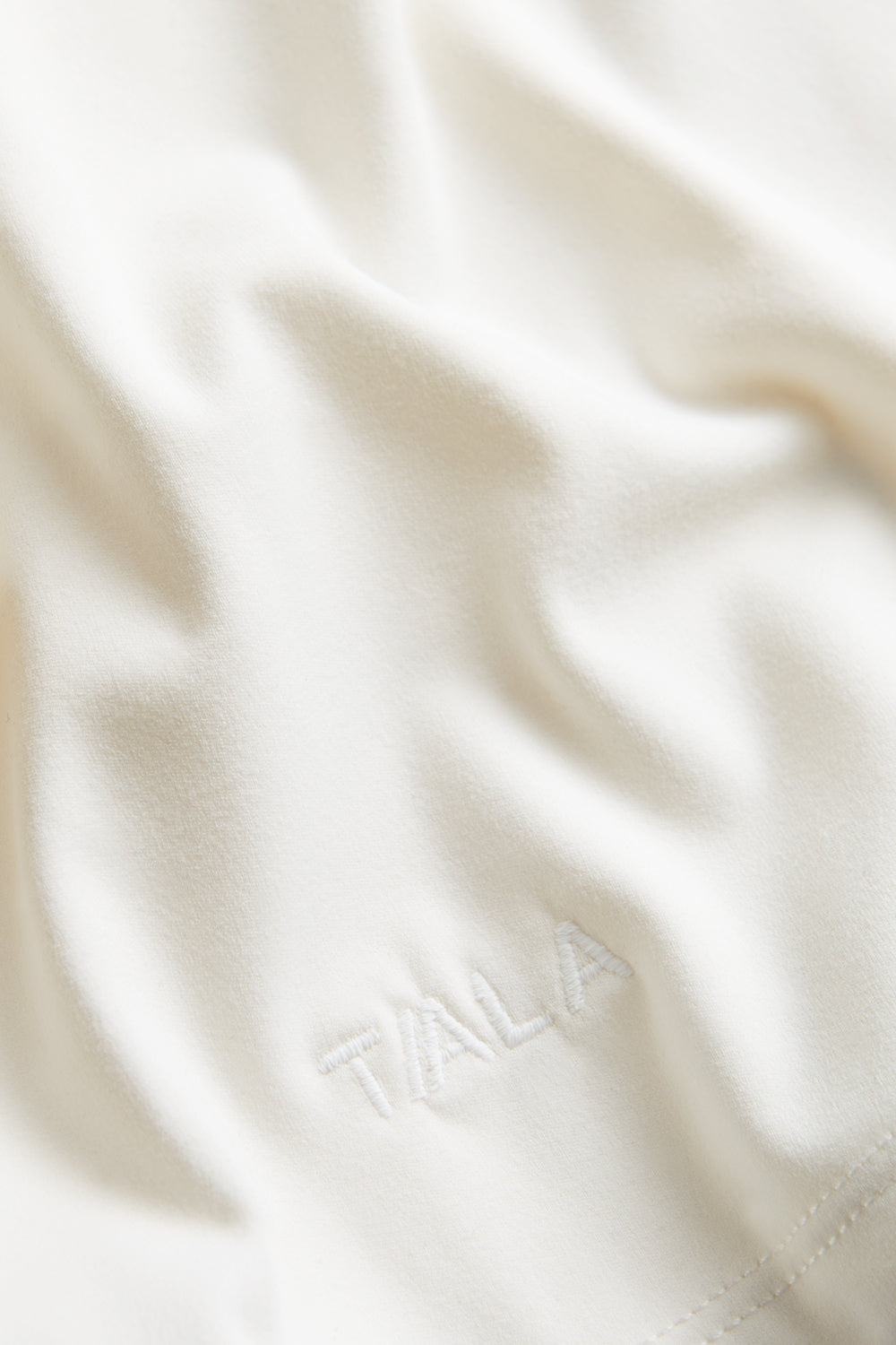 DayFlex Scoop Neck Top - Ivory