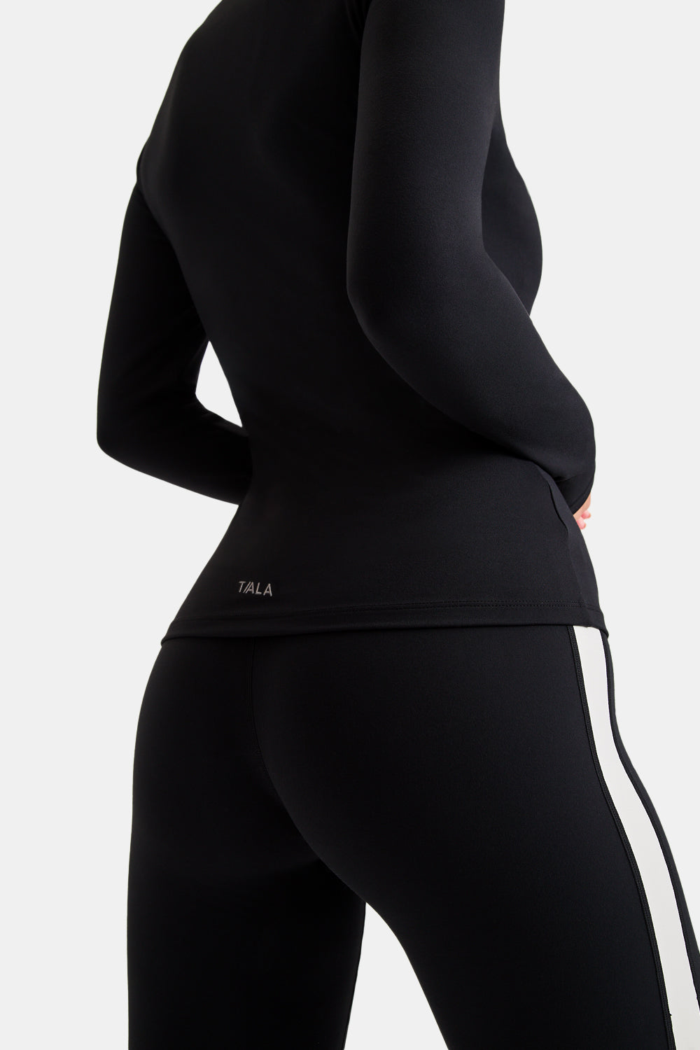 DayFlex Scoop Neck Top - Shadow Black