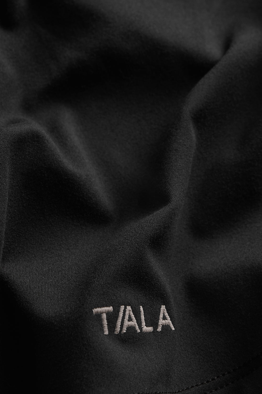 DayFlex Scoop Neck Top - Shadow Black