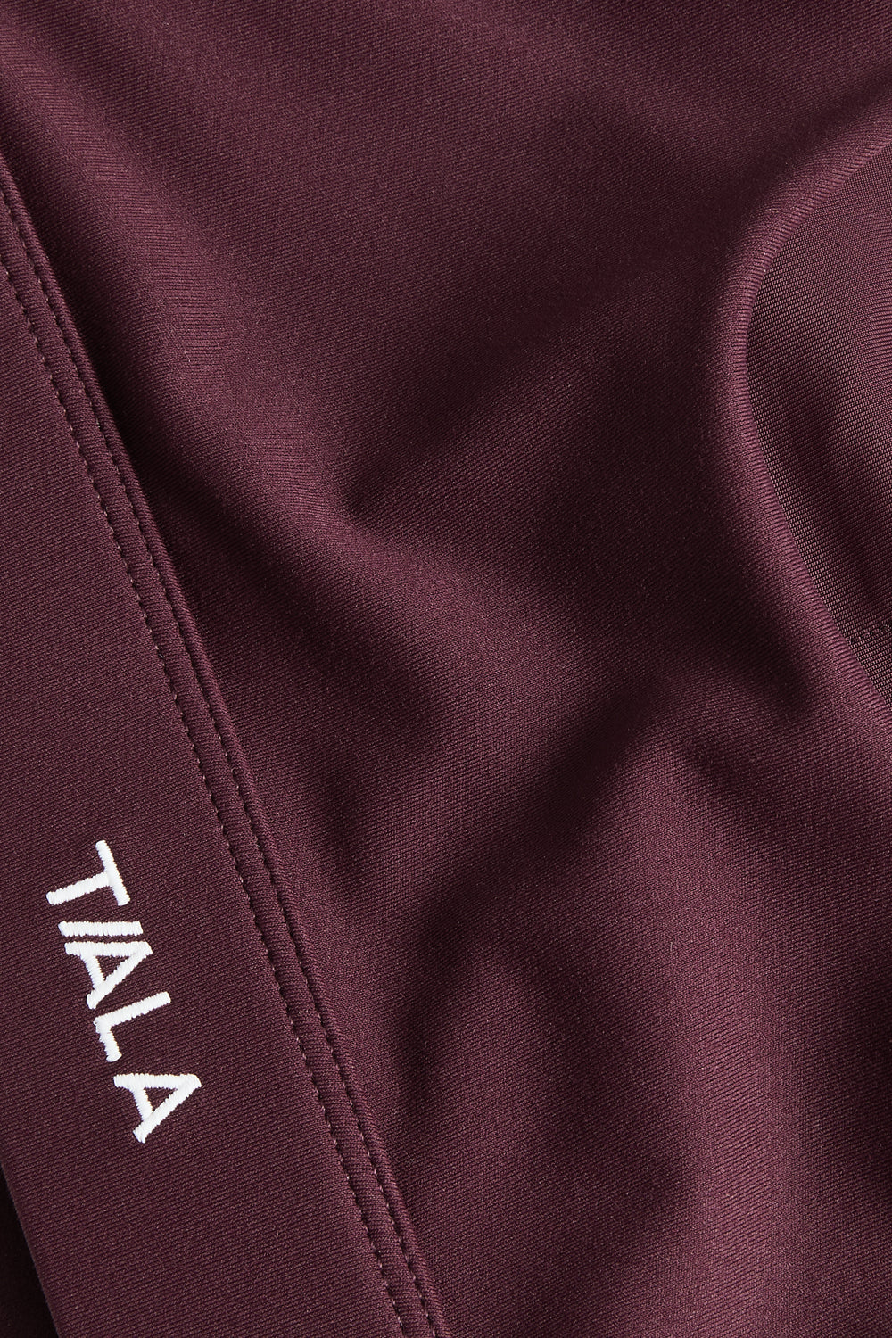 DayFlex Square Neck Sports Bra - Fig