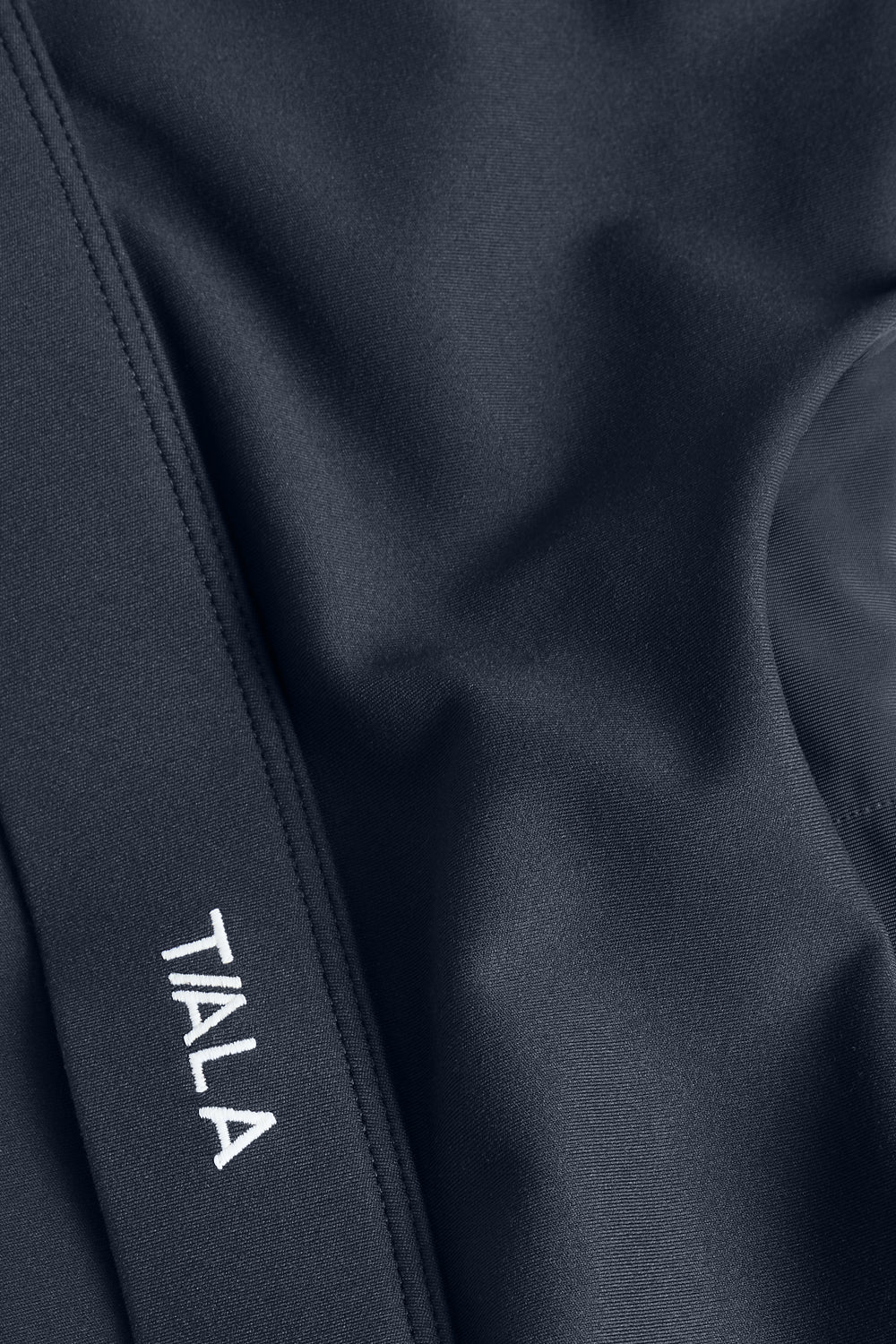 DayFlex Square Neck Sports Bra - Midnight Navy