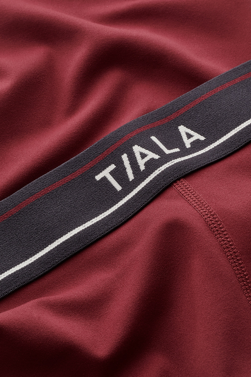 DayFlex Logo Waistband Legging - Vintage Red