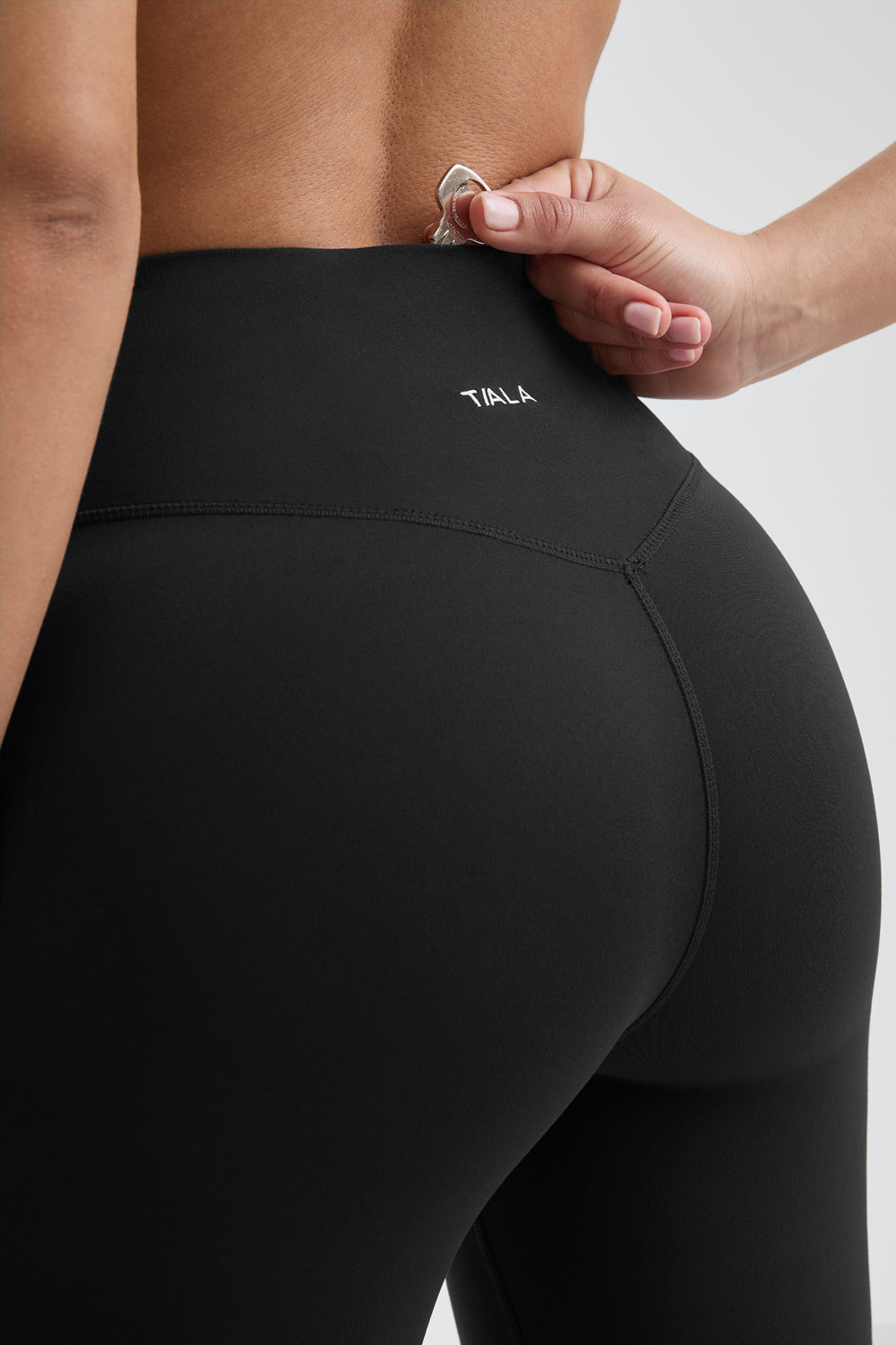 DayFlex Wrap Flared Yoga Pant No Front Seam - Shadow Black