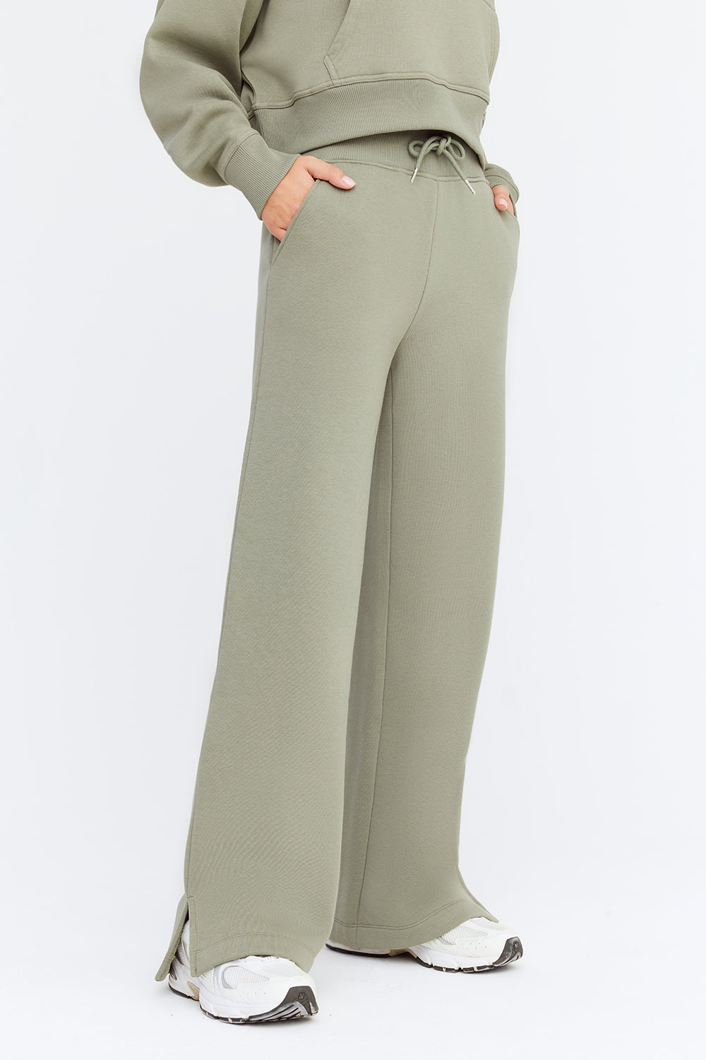 Wide Leg Club Jogger - Vintage Khaki