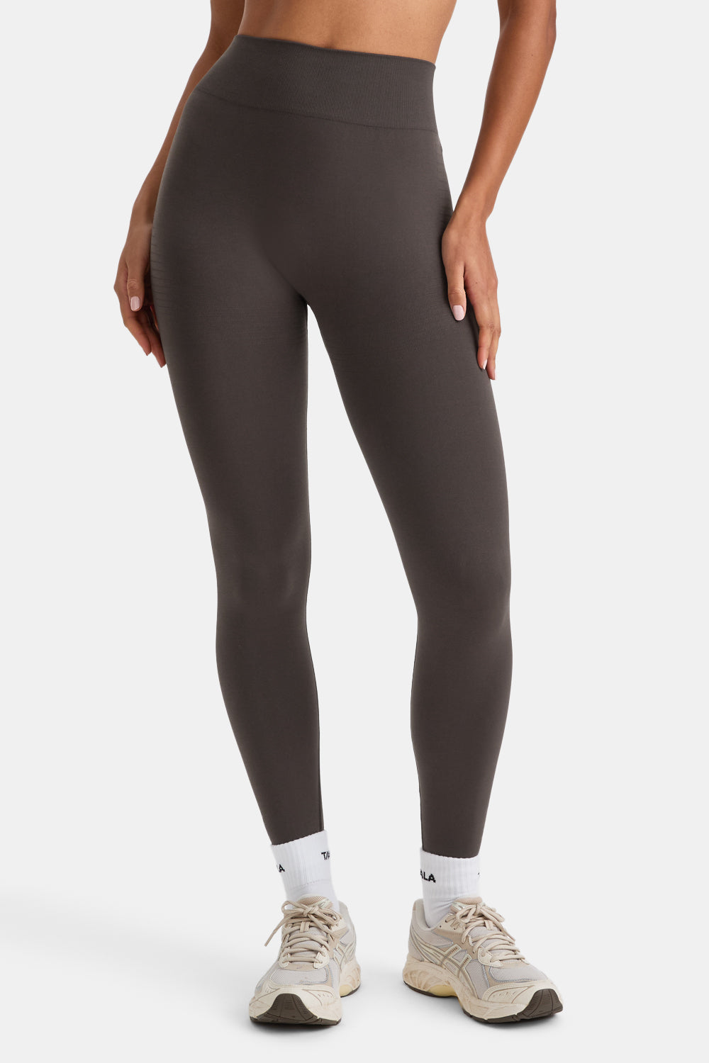 Sculpt Seamless Scrunch Legging - Espresso Brown