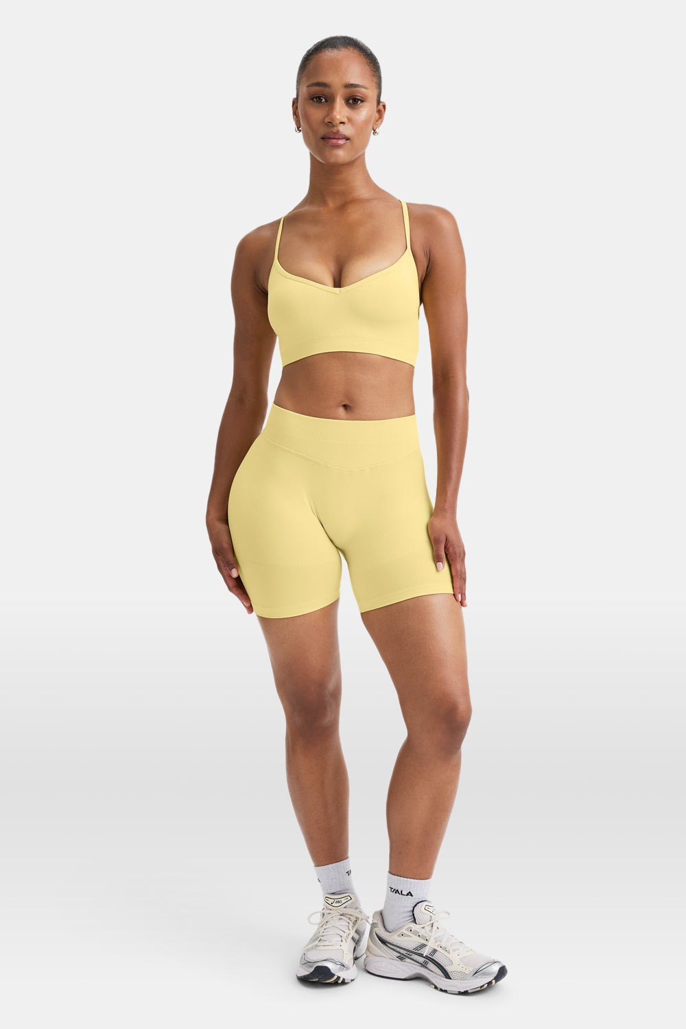 Sculpt Seamless Cross Back Sports Bra - Butter Yellow