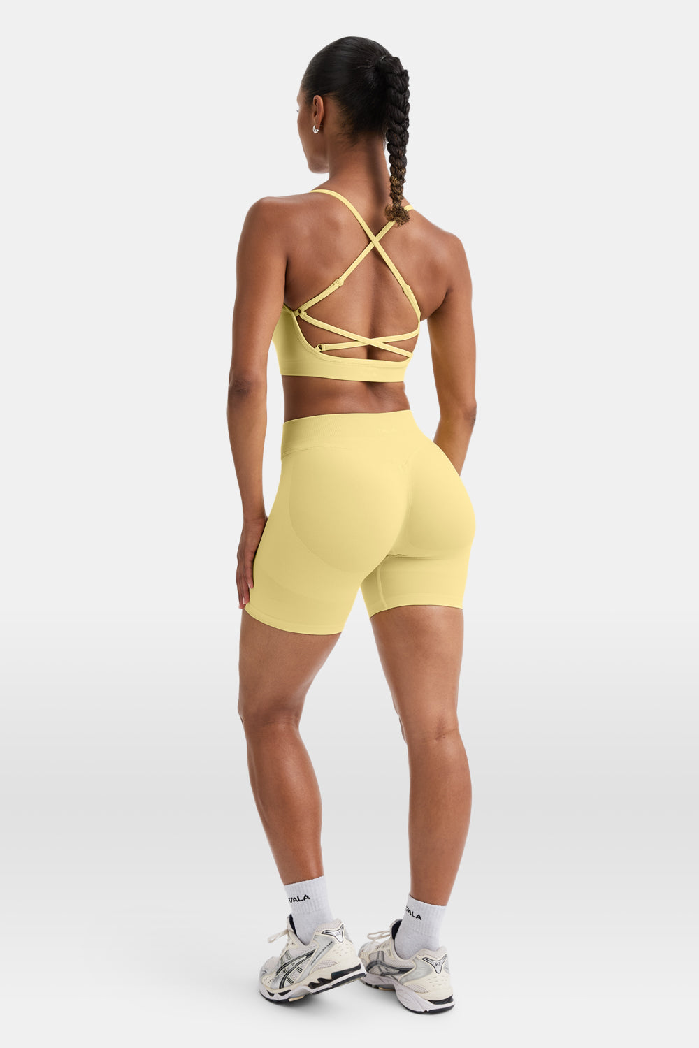 Sculpt Seamless Cross Back Sports Bra - Butter Yellow