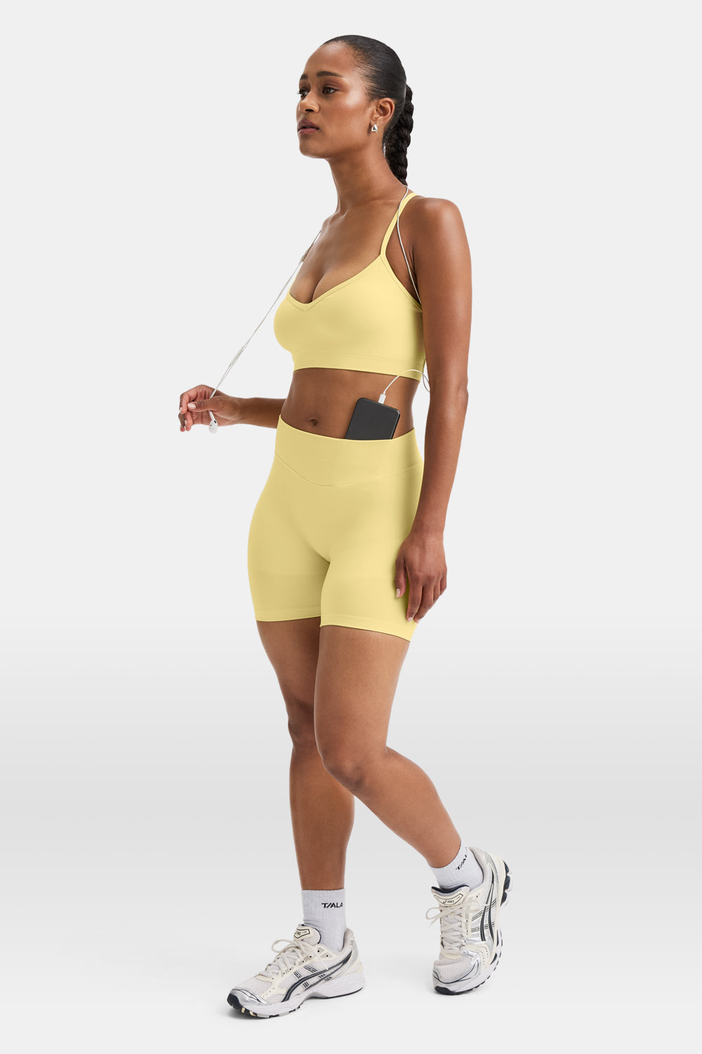 Sculpt Seamless Cross Back Sports Bra - Butter Yellow