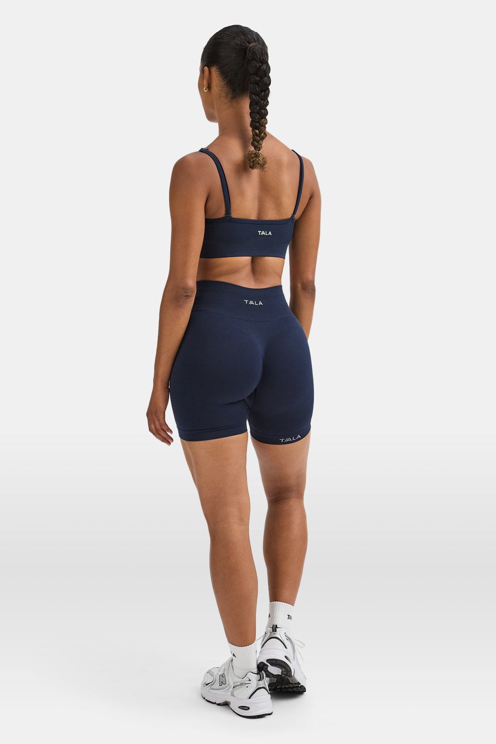 Sculpt Seamless Scrunch Shorts - Navy Marl