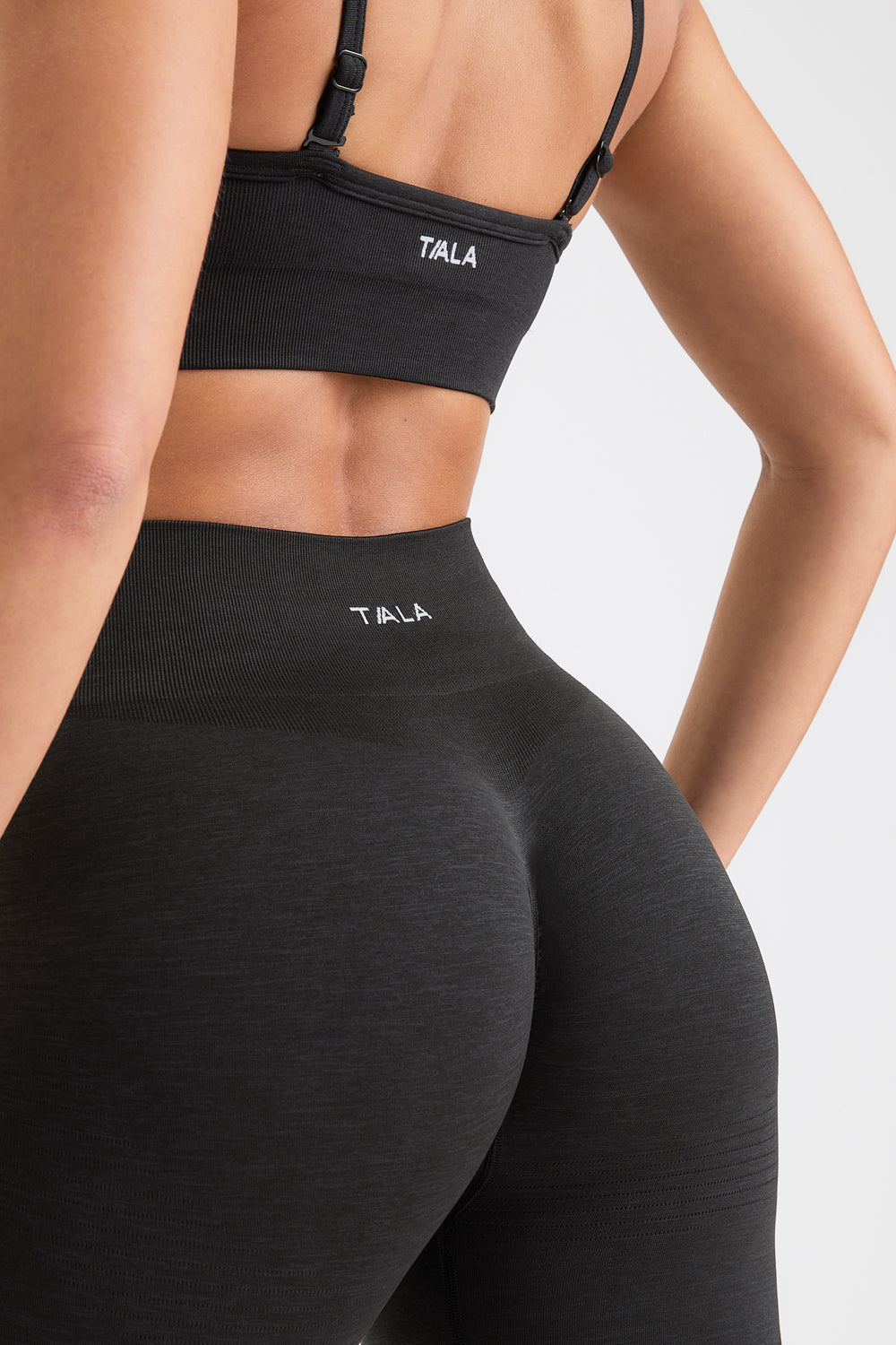 Sculpt Seamless Scrunch Legging - Black Marl