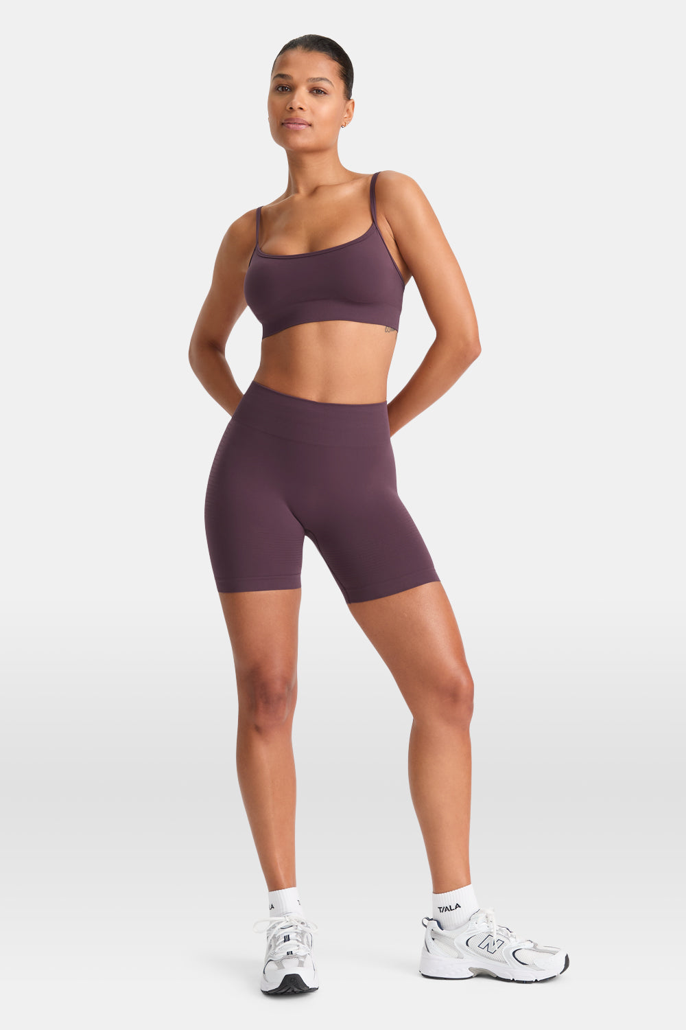 Sculpt Seamless Scrunch Shorts - Plum Marl