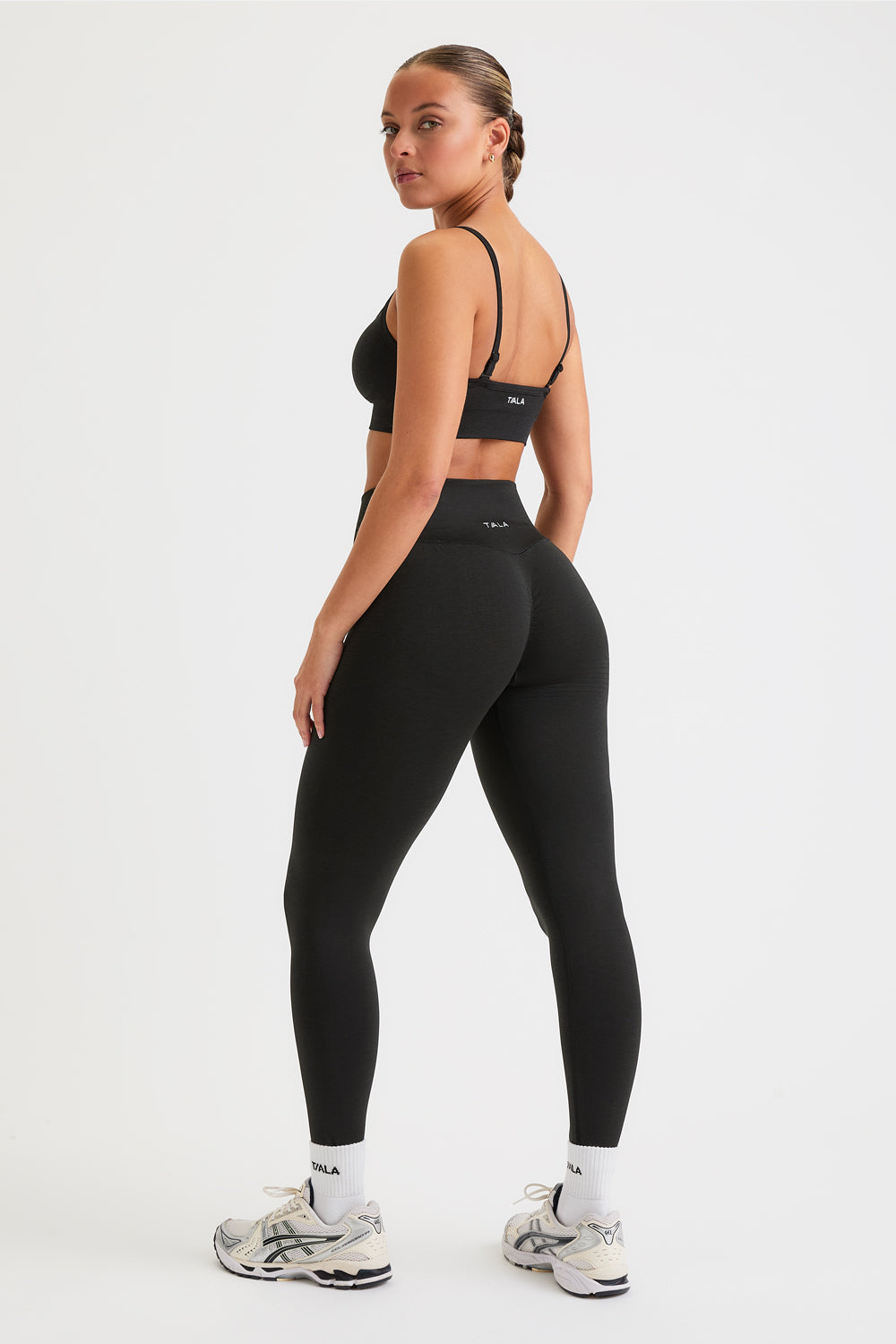 Sculpt Seamless Wrap Scrunch Legging - Black Marl