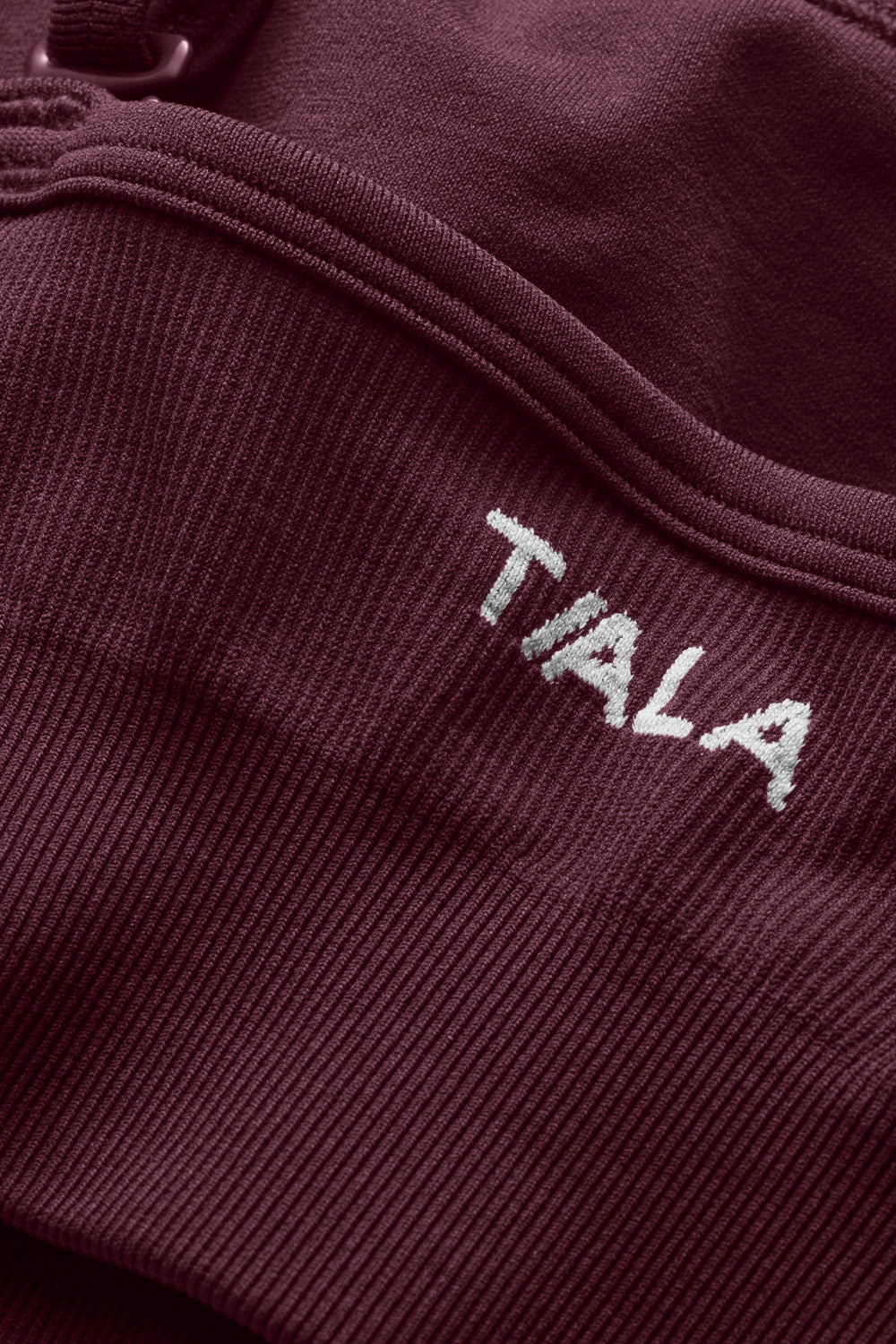 Sculpt Seamless Bandeau Sports Bra - Fig