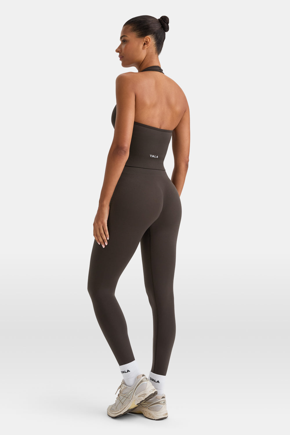 Sculpt Seamless Halter Tank - Espresso Brown