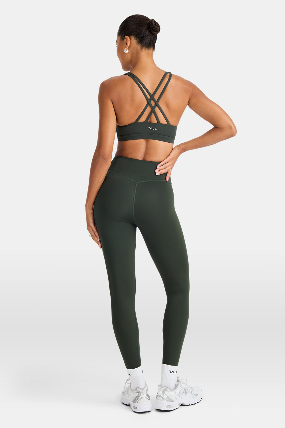 SkinLuxe Tank Sports Bra - Dark Moss