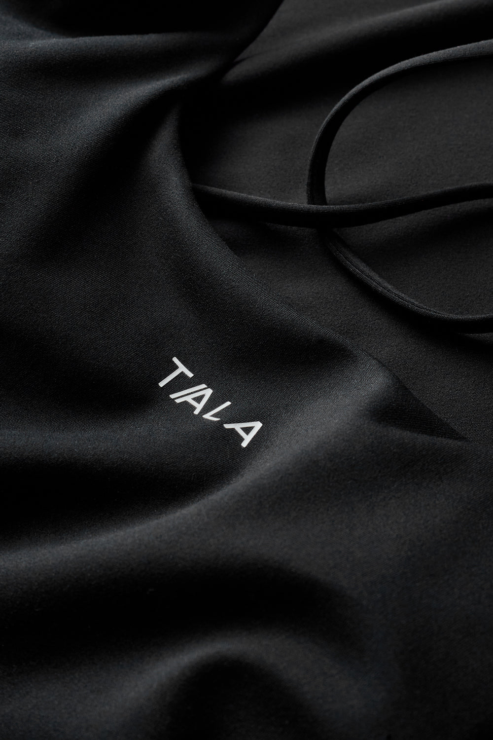 SkinLuxe Multi-Strap Sports Vest - Black