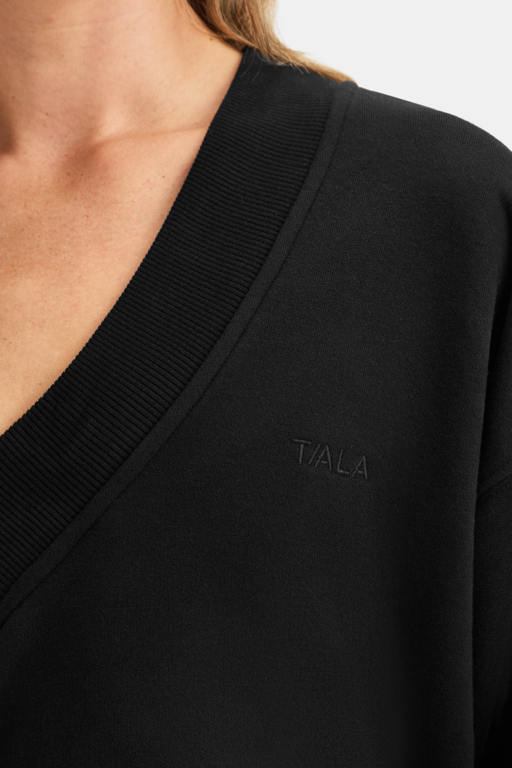 Oversized V Neck Sweatshirt - Black