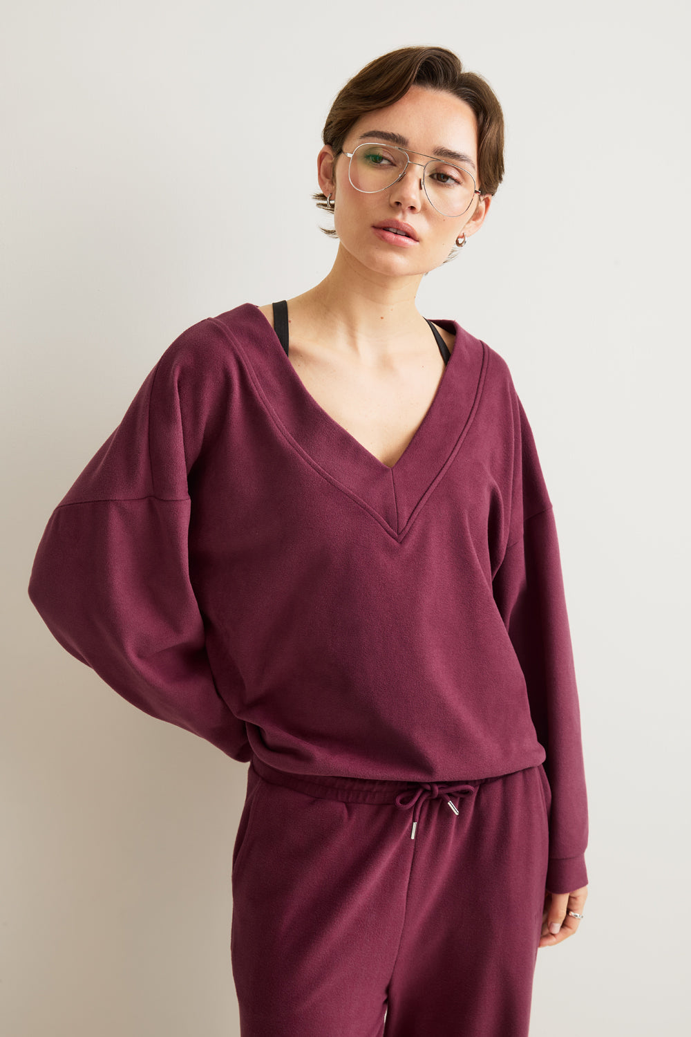 Plush Oversized V Neck Sweatshirt - Cranberry