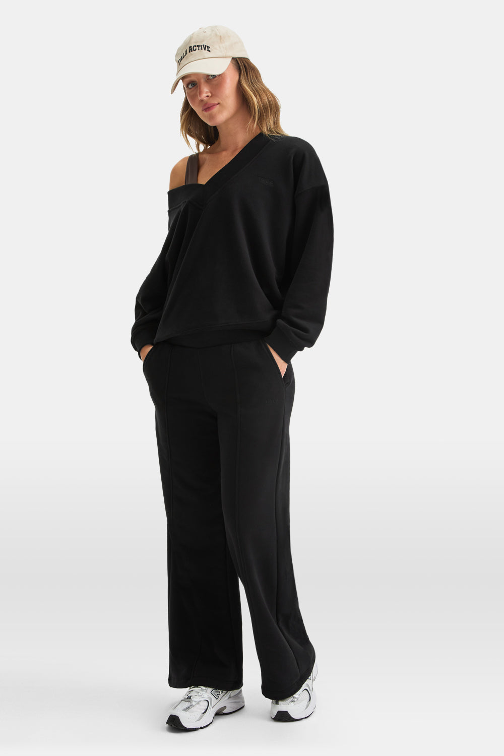 Pintuck Wide Leg Jogger - Black