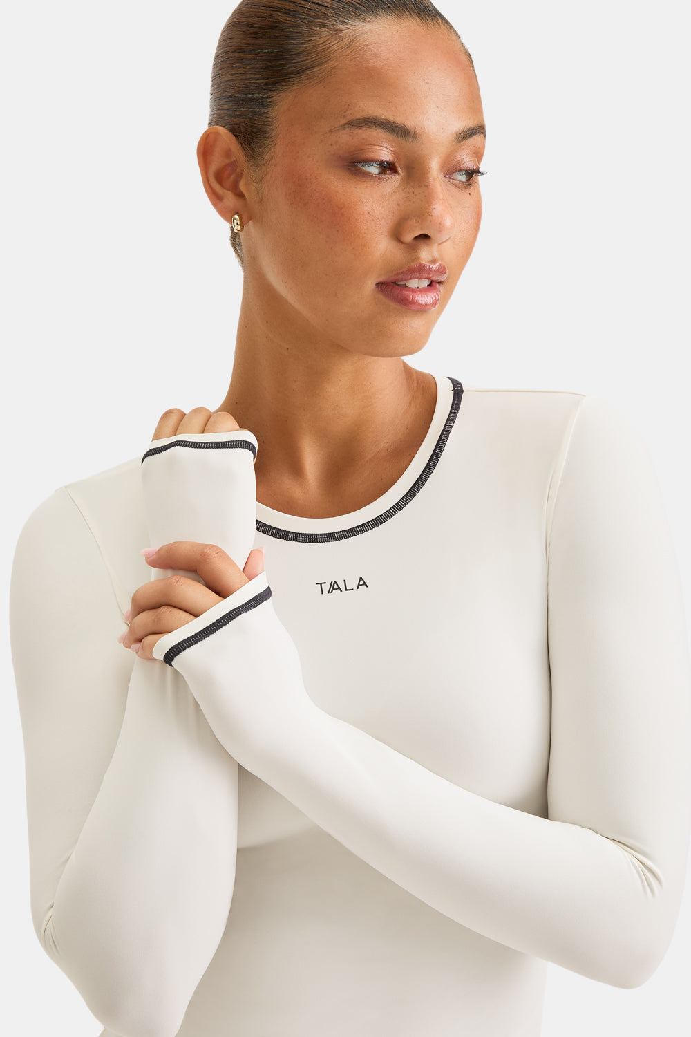 UltraLite Contrast Stitch Long Sleeve Active Top - Ivory