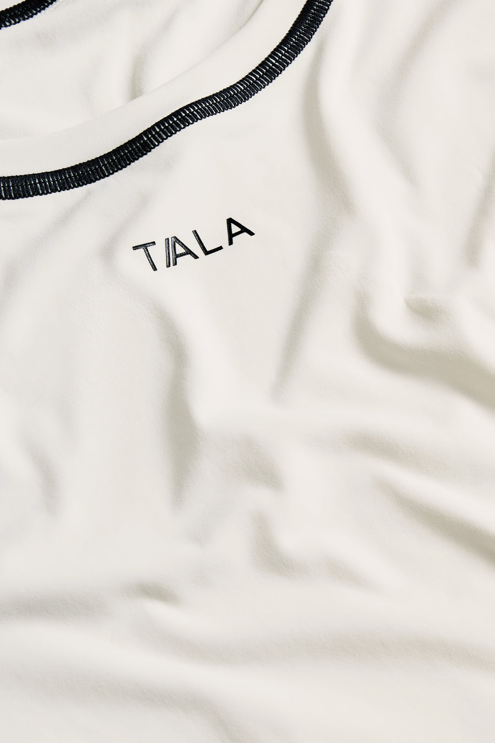 UltraLite Contrast Stitch Long Sleeve Active Top - Ivory