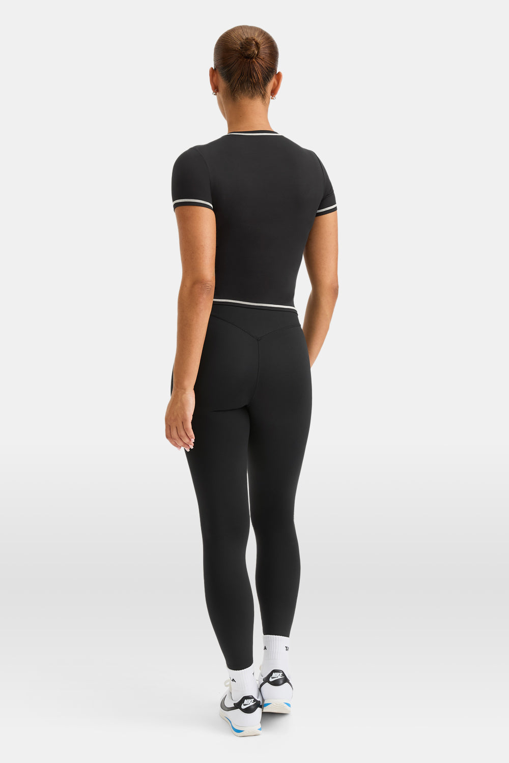 UltraLite Contrast Stitch Active T-Shirt - Black